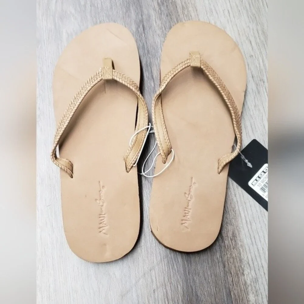 NWT Maui Tan Strand II Flip-Flops